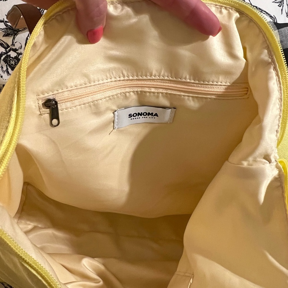 💕🌼 NWT Beach Bag “Here comes the sun” - Picture 6 of 6